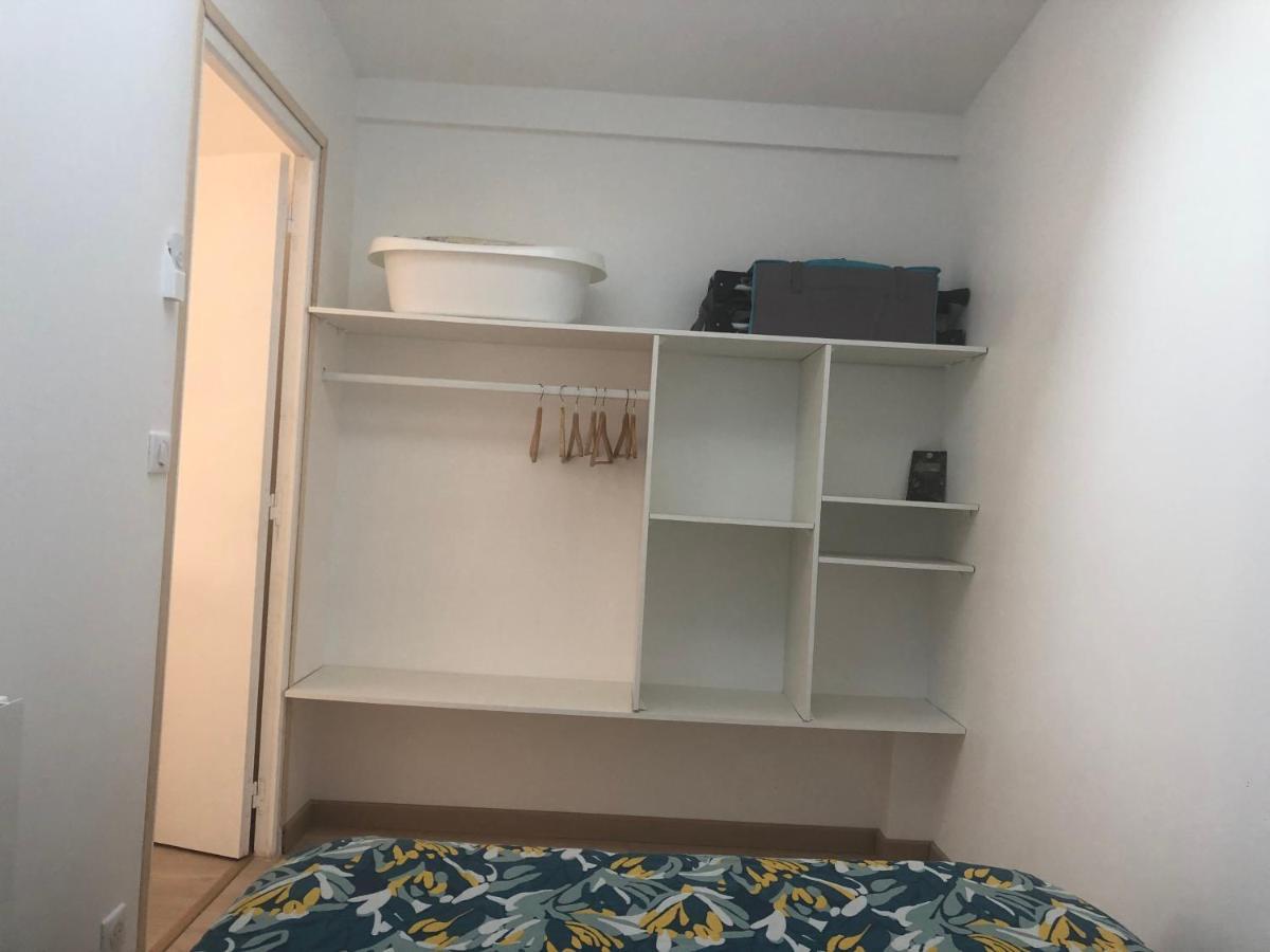 Appartement Paisible Proche Centre Ville บรง ภายนอก รูปภาพ
